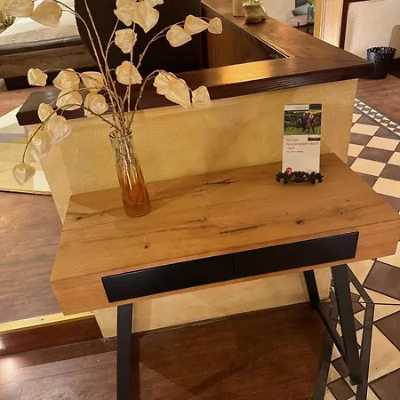 No 19 Teutonia Апарт-отель *